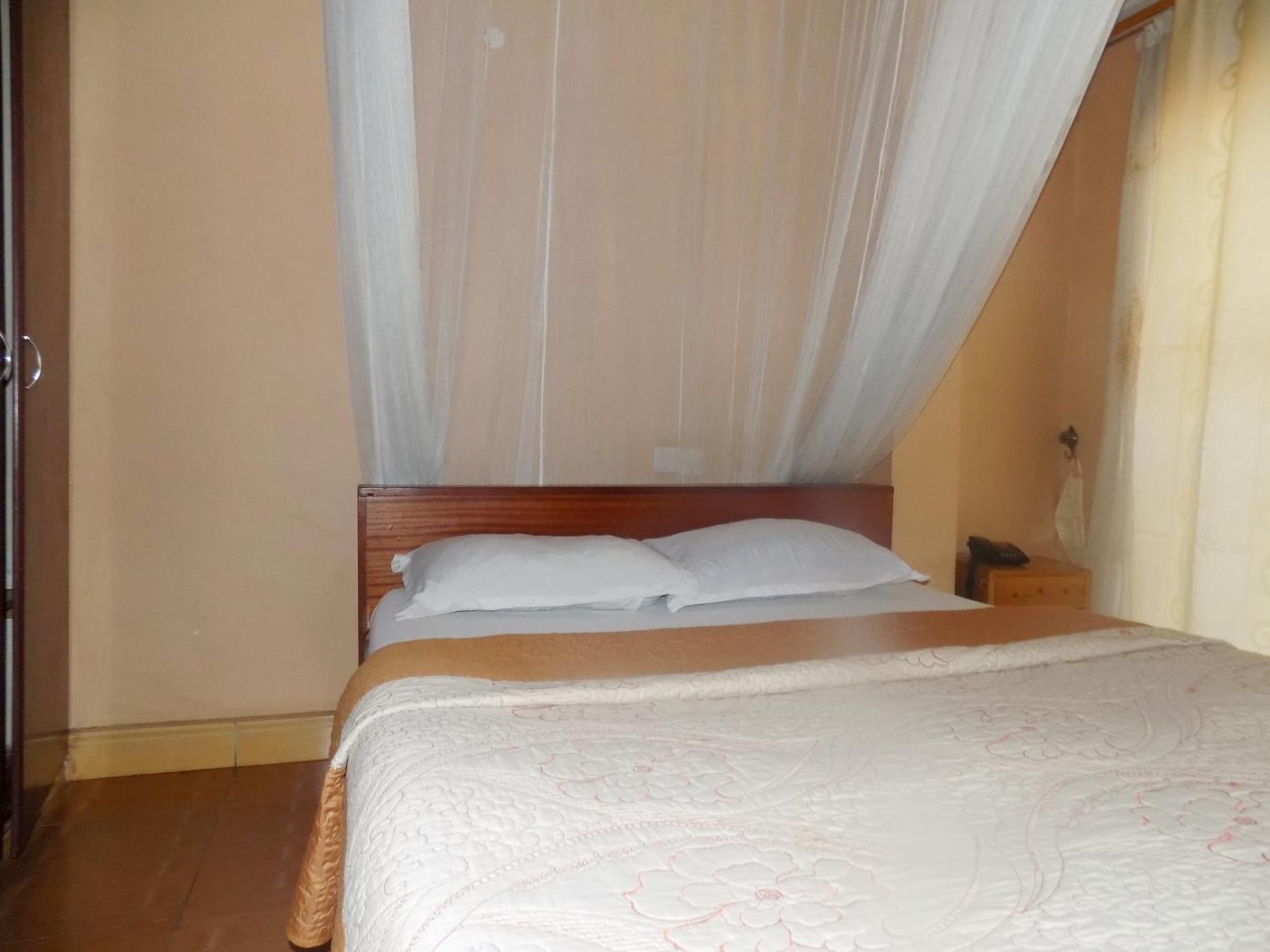 Hotel Shine Sunet Mbarara Extérieur photo